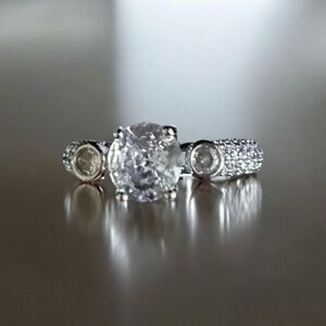 🆕 Piatella ring, 3/4 carat round cut, accents,14k white gold plated setting